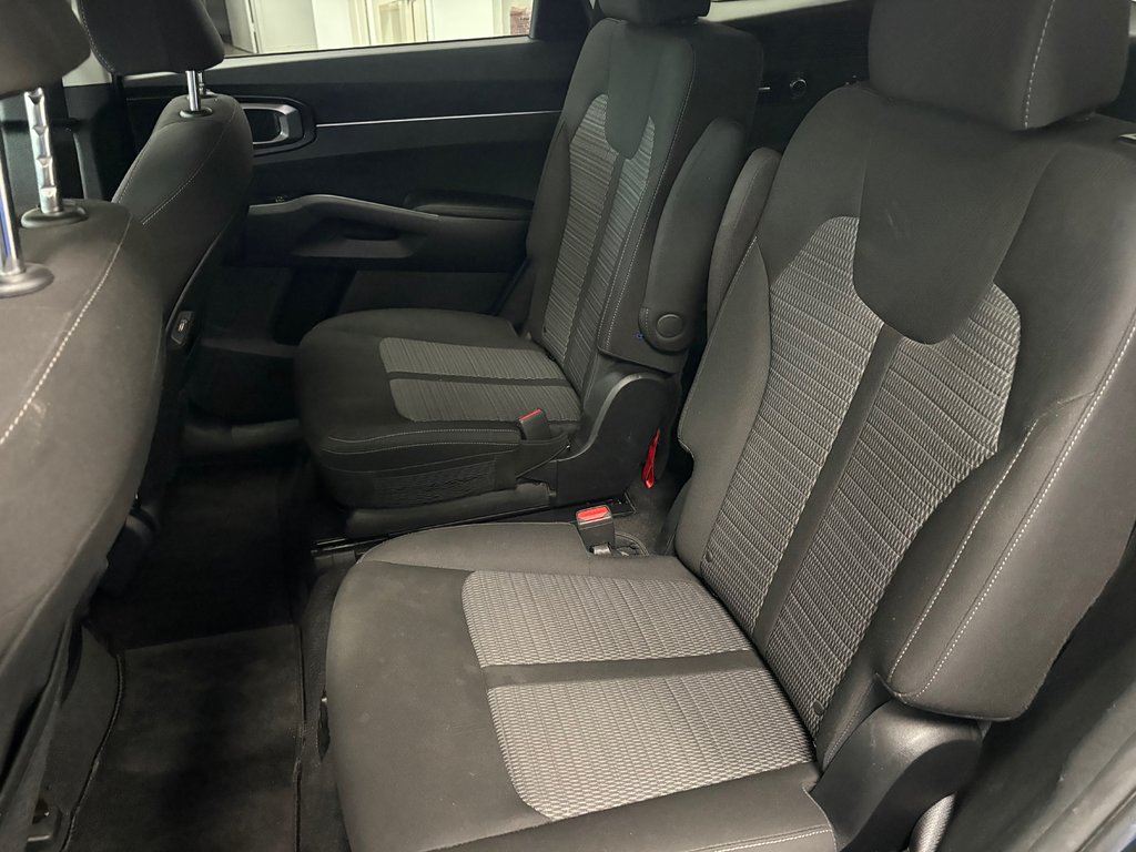 2023 Kia Sorento X-Line in Paspébiac, Quebec - 17 - w1024h768px