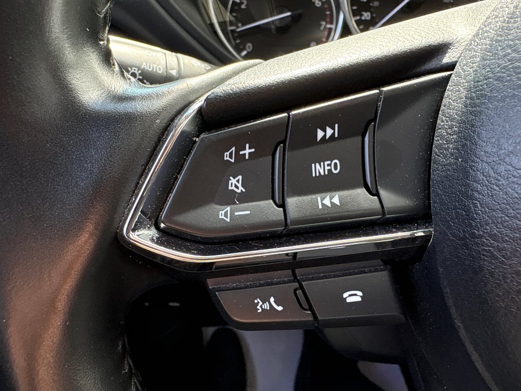 2021 Mazda CX-5 in Chandler, Quebec - 17 - w1024h768px