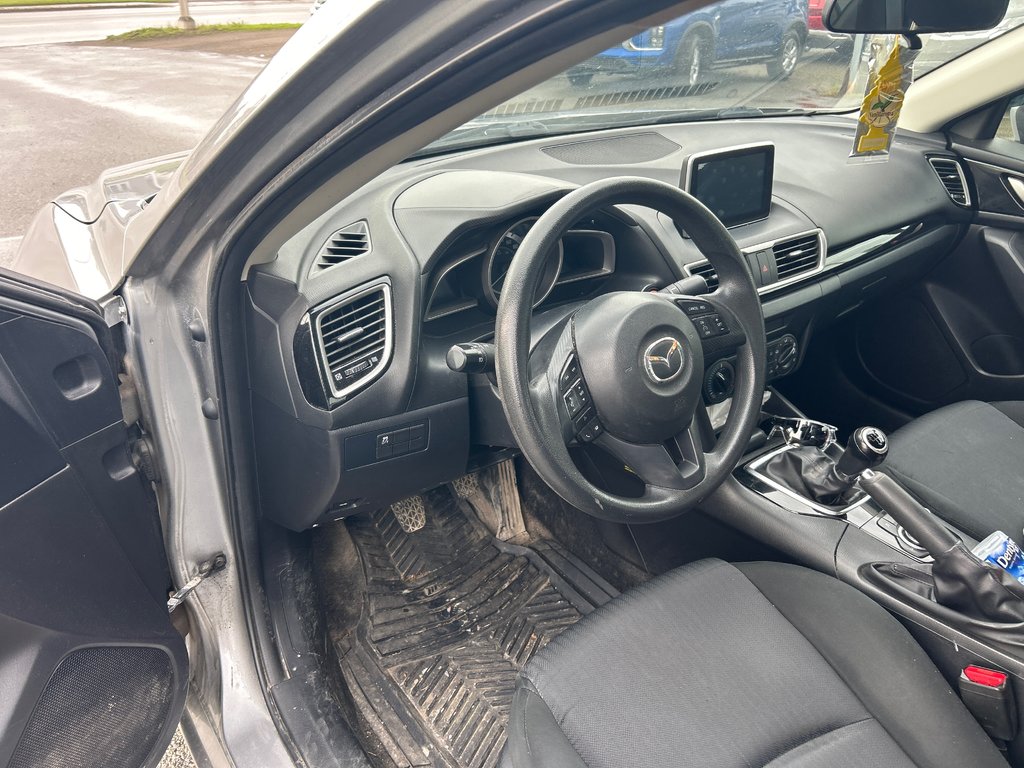 Mazda 3 GX 2016 à Chandler, Québec - 9 - w1024h768px