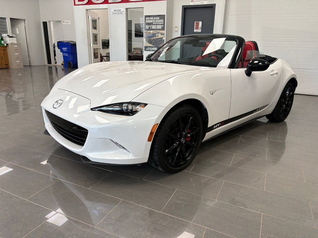 2022 Mazda MX-5 GS in Paspébiac, Quebec - 1 - w1024h768px