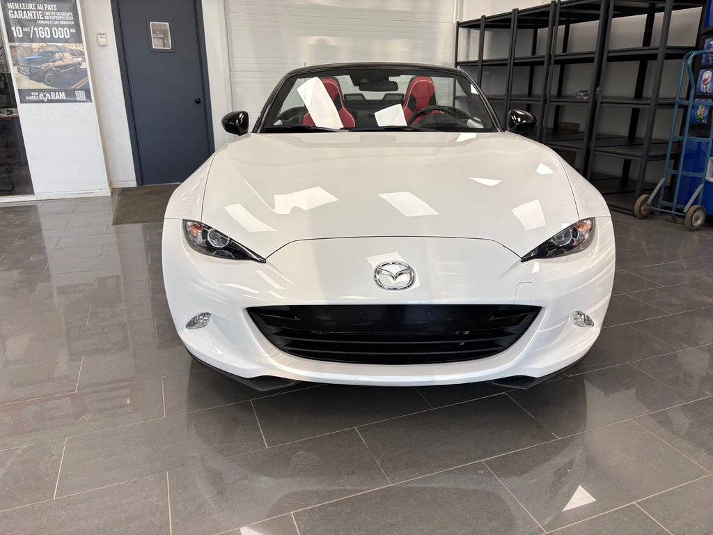 2022 Mazda MX-5 GS in Paspébiac, Quebec - 2 - w1024h768px