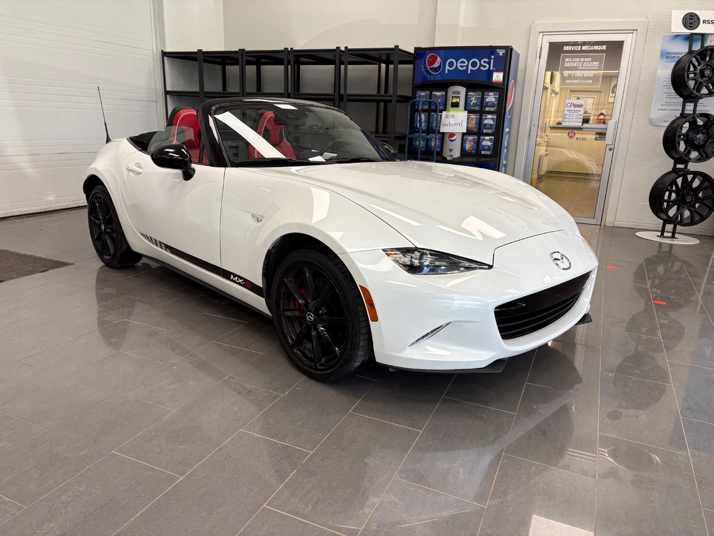 2022 Mazda MX-5 GS in Paspébiac, Quebec - 3 - w1024h768px