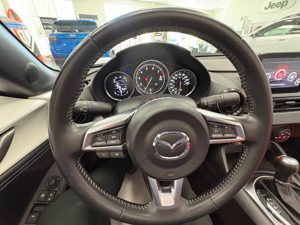 2022 Mazda MX-5 GS in Paspébiac, Quebec - 15 - w1024h768px