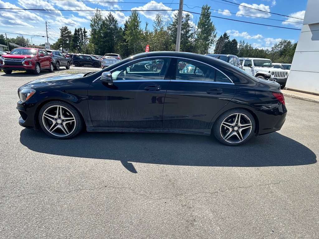 2015  CLA-Class CLA 250 in Paspébiac, Quebec - 5 - w1024h768px