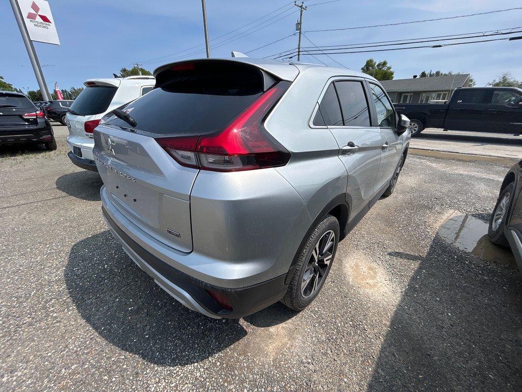 2024 Mitsubishi ECLIPSE CROSS SE in Chandler, Quebec - 2 - w1024h768px