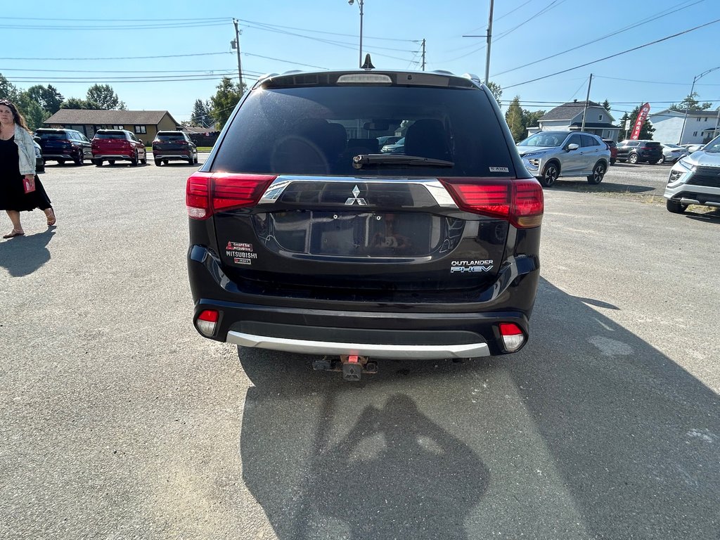 2018  OUTLANDER PHEV GT-S in Paspébiac, Quebec - 4 - w1024h768px