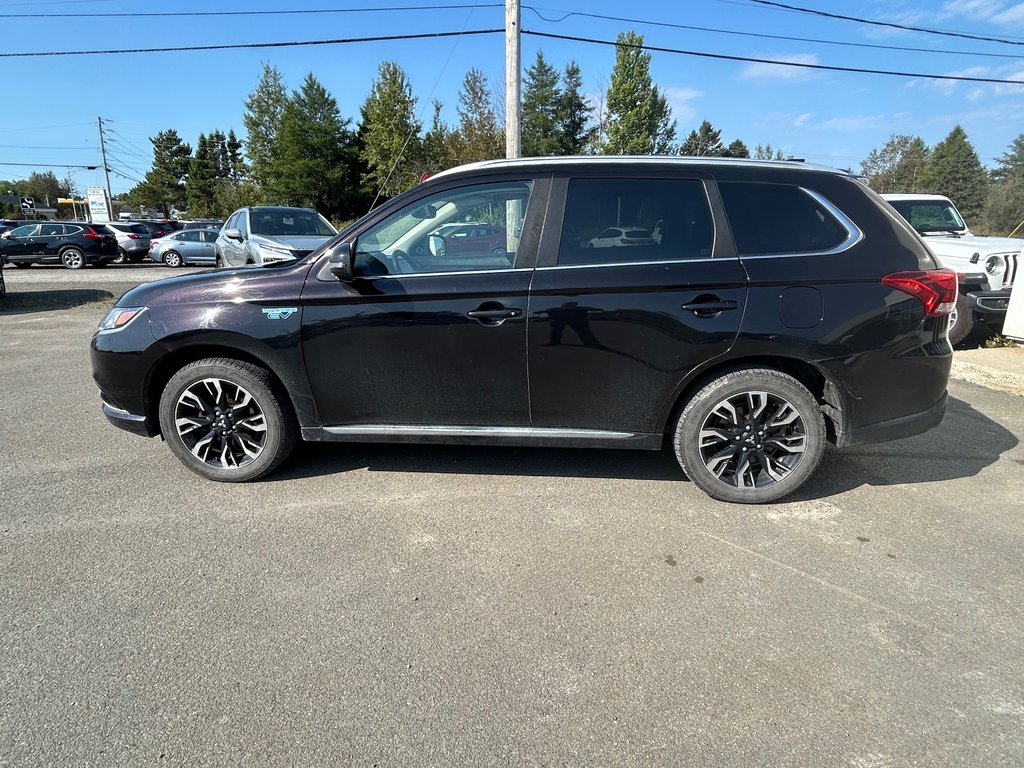 2018  OUTLANDER PHEV GT-S in Paspébiac, Quebec - 6 - w1024h768px