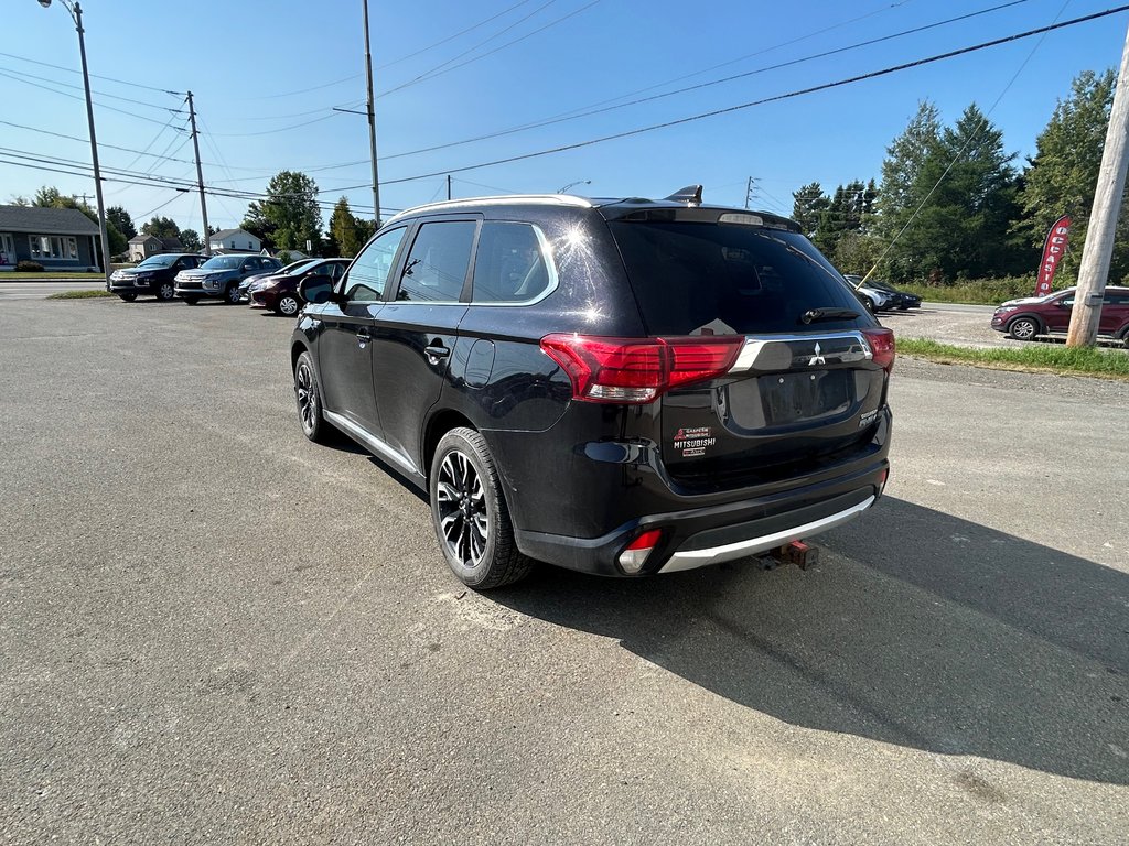 2018  OUTLANDER PHEV GT-S in Paspébiac, Quebec - 5 - w1024h768px