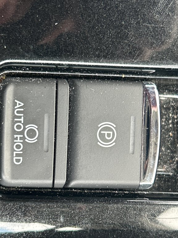 Mitsubishi OUTLANDER PHEV LE 2022 à Paspébiac, Québec - 27 - w1024h768px