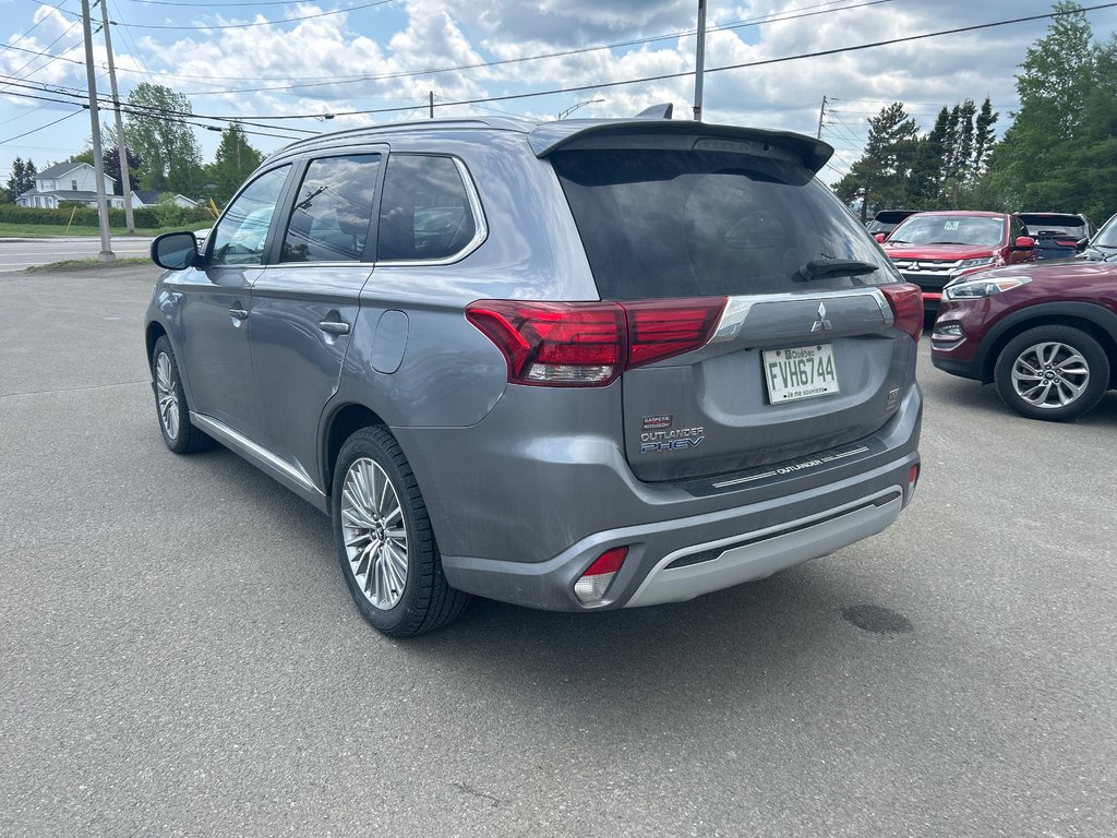 Mitsubishi OUTLANDER PHEV LE 2022 à Paspébiac, Québec - 7 - w1024h768px