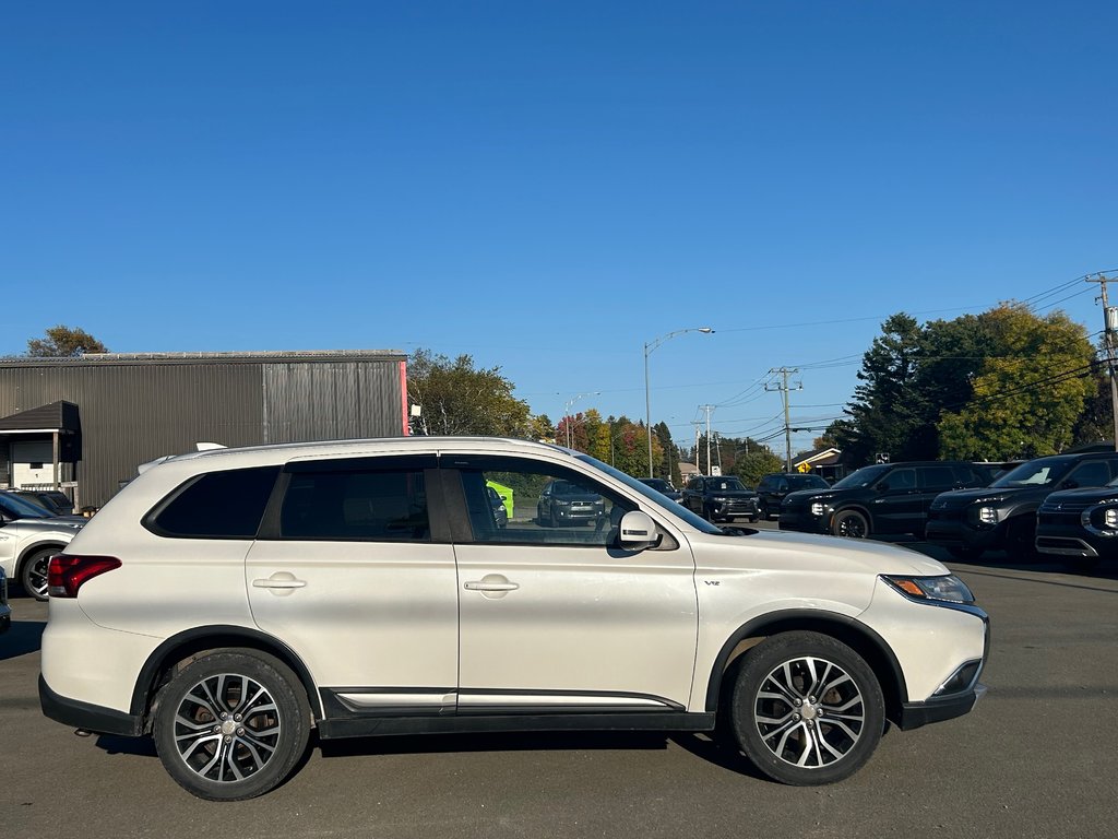 2017  Outlander SE in Paspébiac, Quebec - 2 - w1024h768px