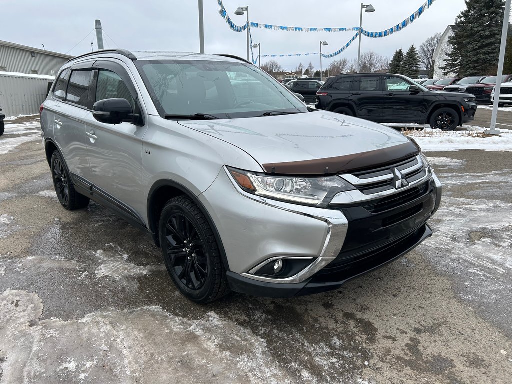 2018 Mitsubishi Outlander in Paspébiac, Quebec - 3 - w1024h768px