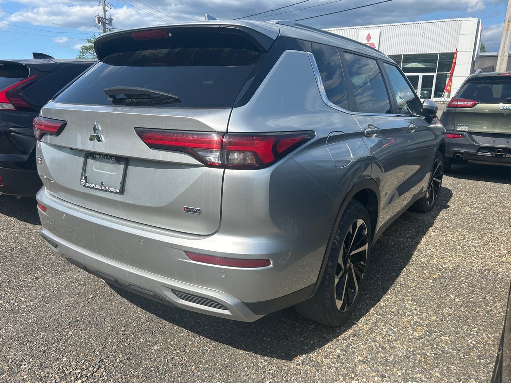 Mitsubishi Outlander LE PREMIUM 2022 à Paspébiac, Québec - 3 - w1024h768px