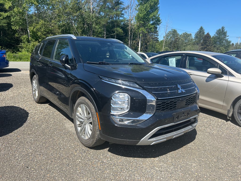 Mitsubishi Outlander SE 2022 à Paspébiac, Québec - 2 - w1024h768px