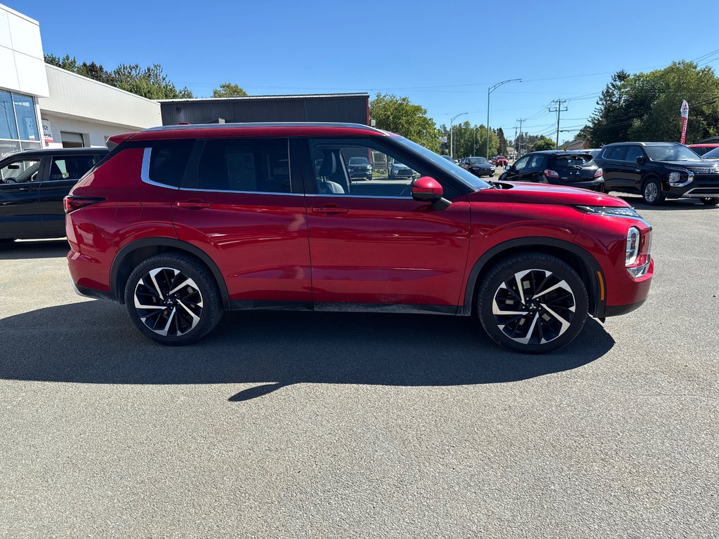 Mitsubishi Outlander SLE 2022 à Chandler, Québec - 3 - w1024h768px