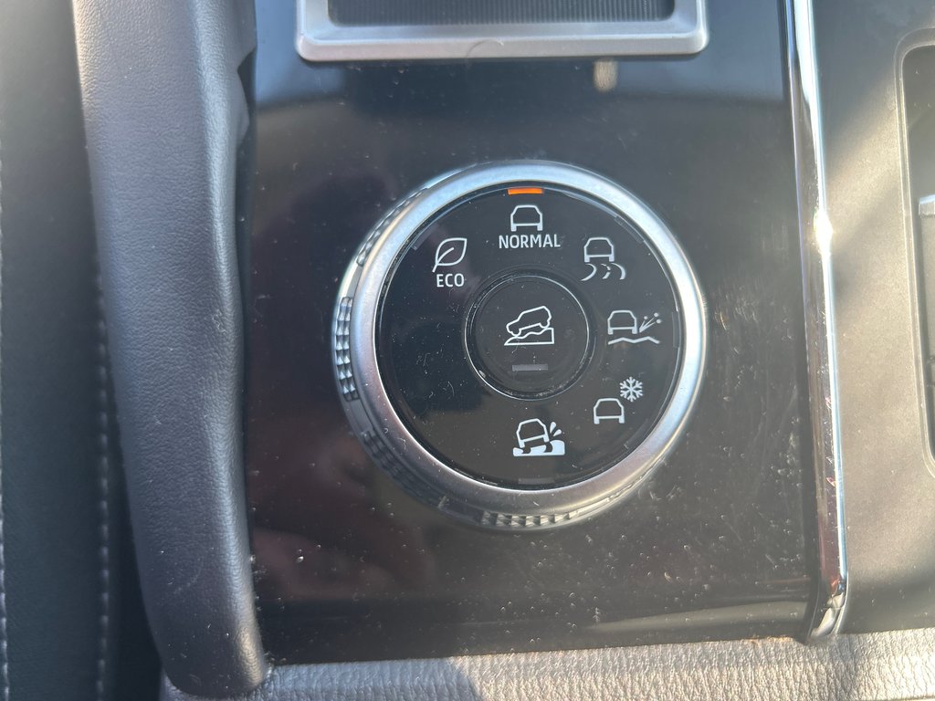 Mitsubishi Outlander ES 2023 à Paspébiac, Québec - 19 - w1024h768px