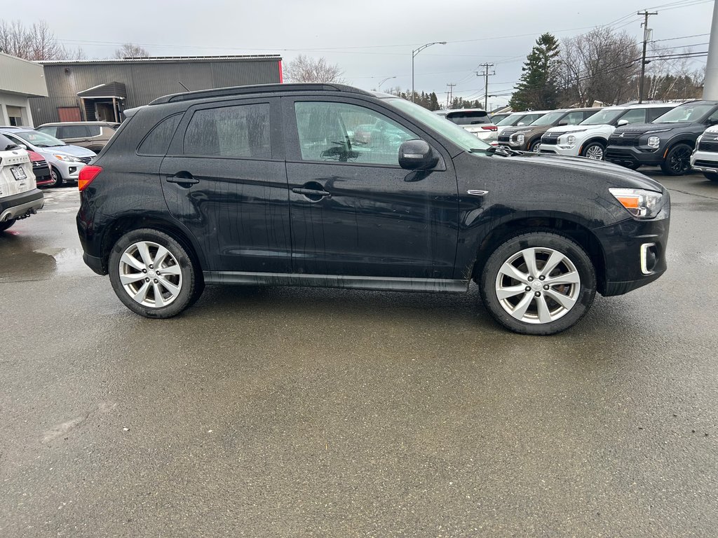 2015 Mitsubishi RVR GT in Paspébiac, Quebec - 3 - w1024h768px