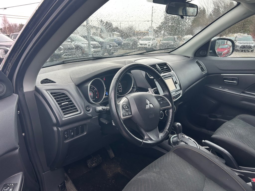 2015 Mitsubishi RVR GT in Paspébiac, Quebec - 12 - w1024h768px