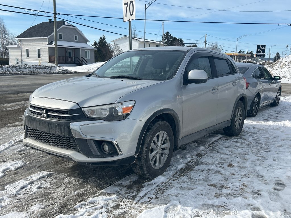 2019 Mitsubishi RVR SE in Paspébiac, Quebec - 1 - w1024h768px