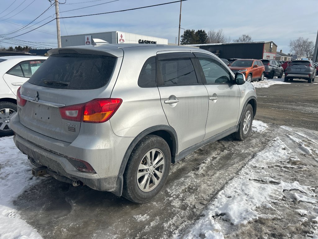 2019 Mitsubishi RVR SE in Paspébiac, Quebec - 3 - w1024h768px