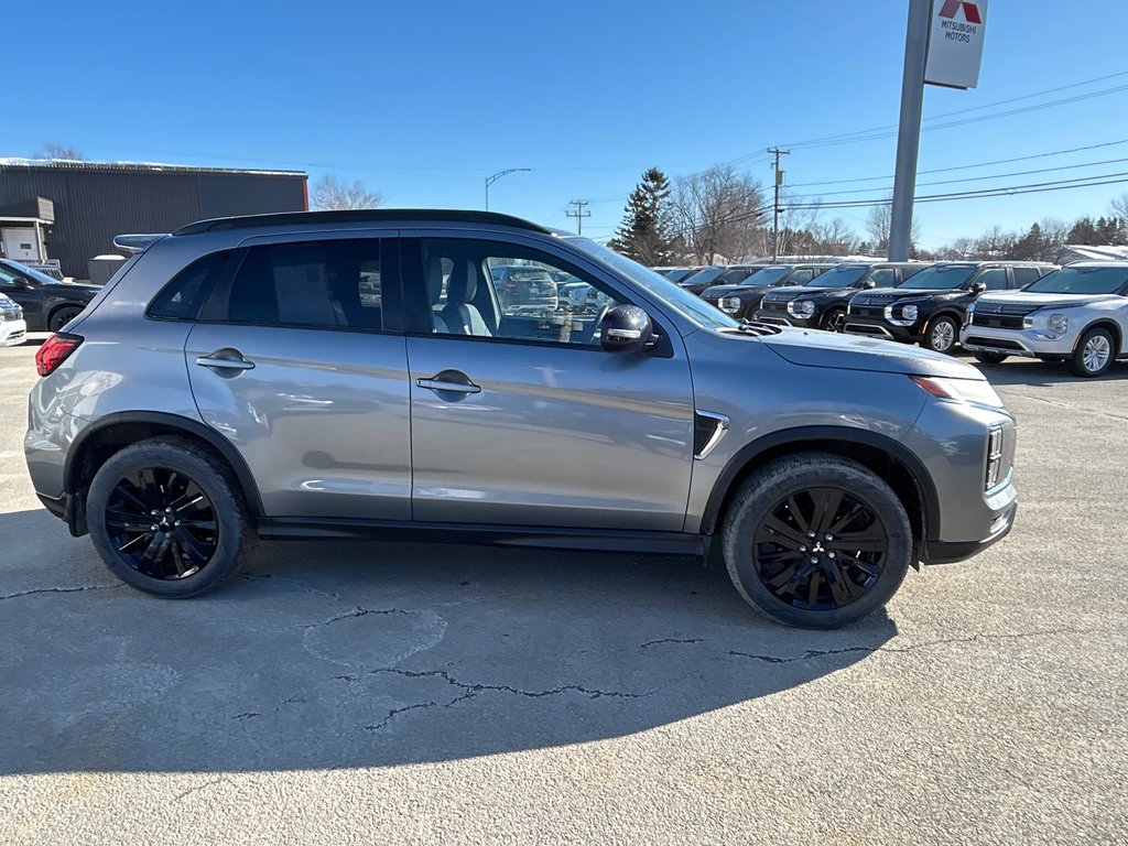 2021 Mitsubishi RVR LE in Paspébiac, Quebec - 2 - w1024h768px