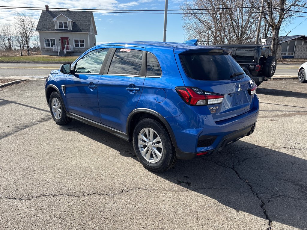 2021 Mitsubishi RVR in Paspébiac, Quebec - 7 - w1024h768px