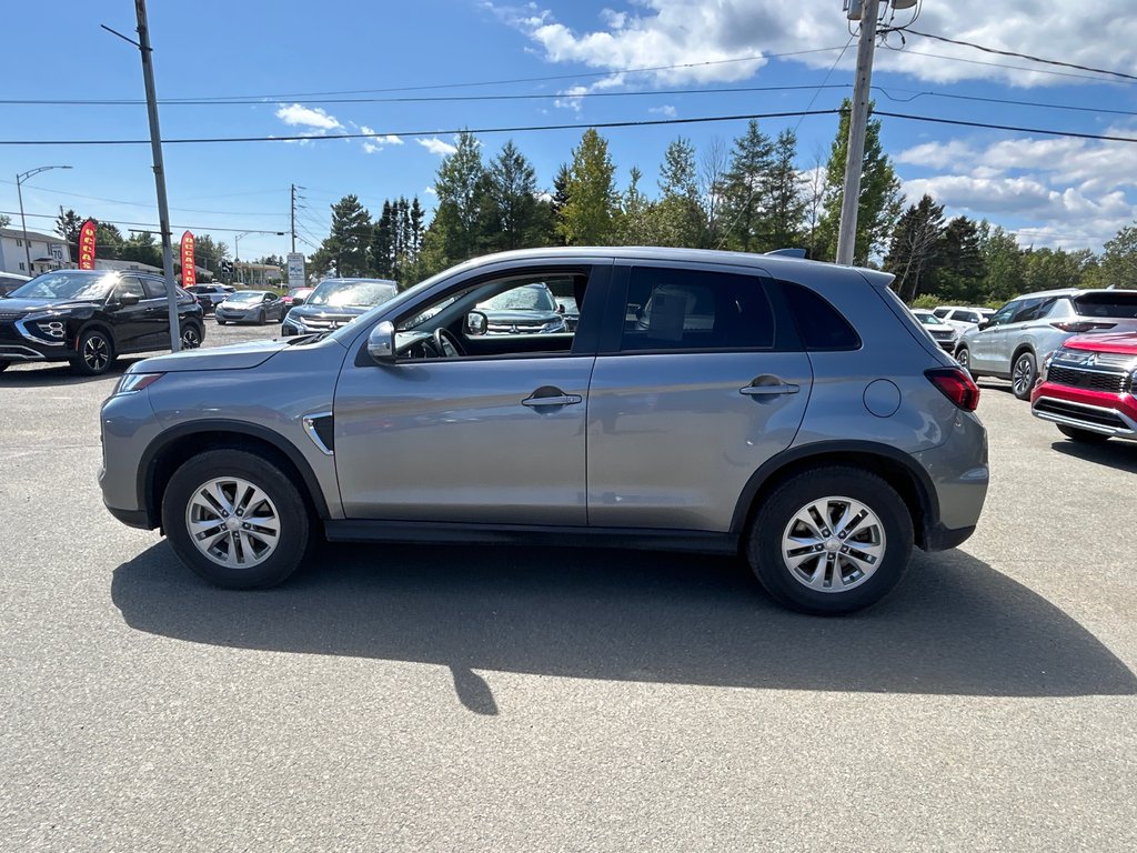 Mitsubishi RVR SE 2023 à Chandler, Québec - 5 - w1024h768px
