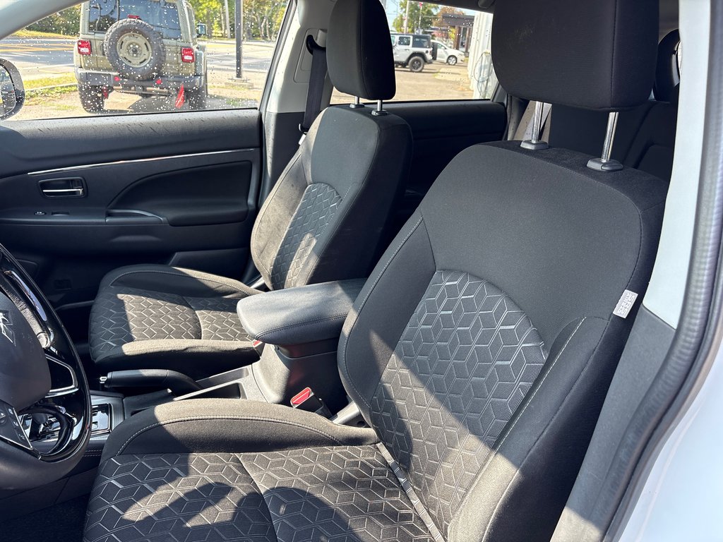 Mitsubishi RVR SE 2023 à Paspébiac, Québec - 10 - w1024h768px