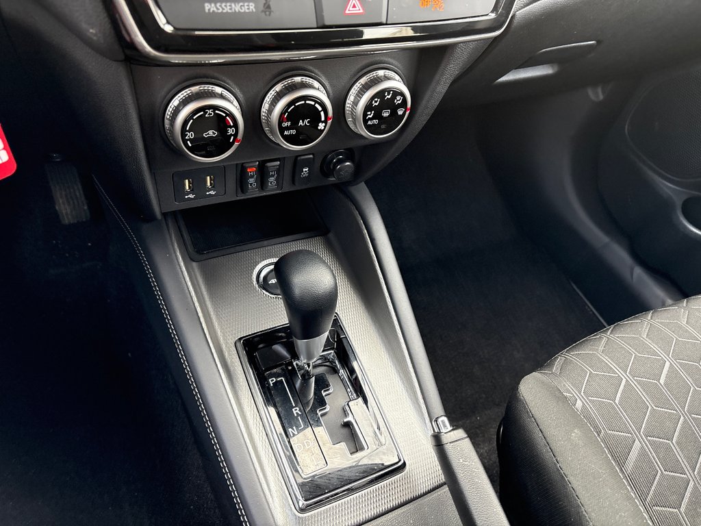 2023 Mitsubishi RVR ES in Paspébiac, Quebec - 14 - w1024h768px
