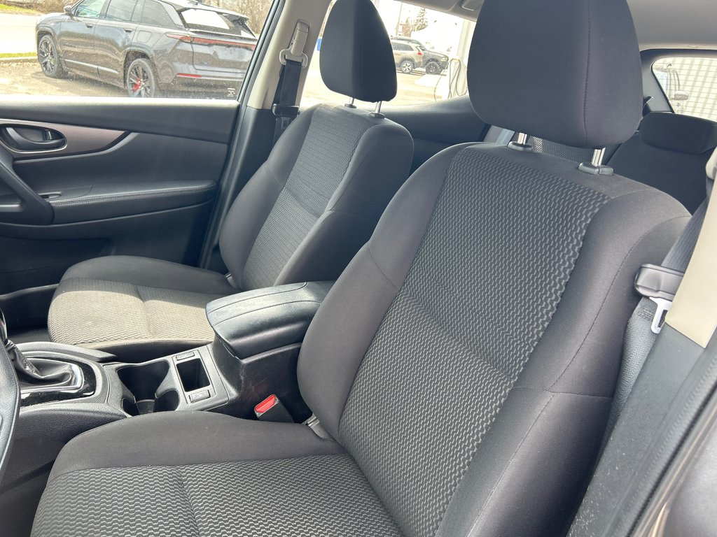2021 Nissan Qashqai S in Paspébiac, Quebec - 11 - w1024h768px