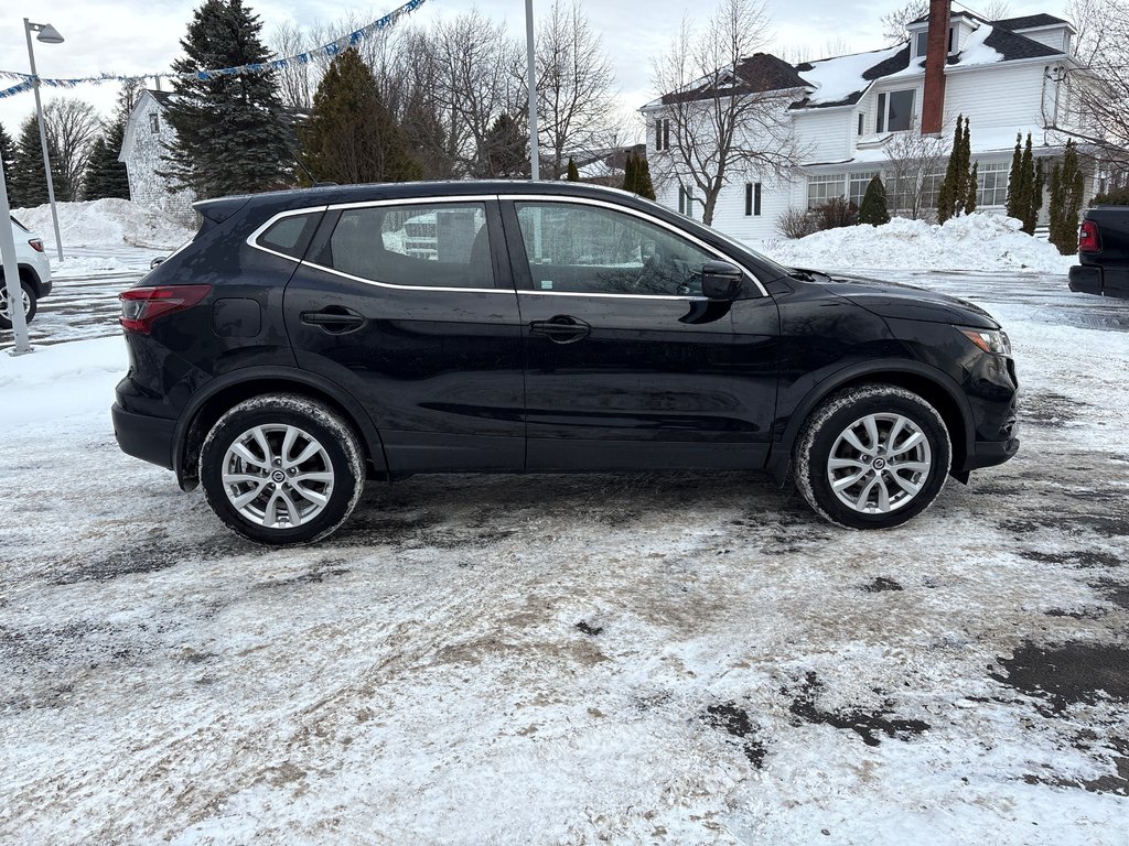 Nissan Qashqai S 2023 à Paspébiac, Québec - 4 - w1024h768px