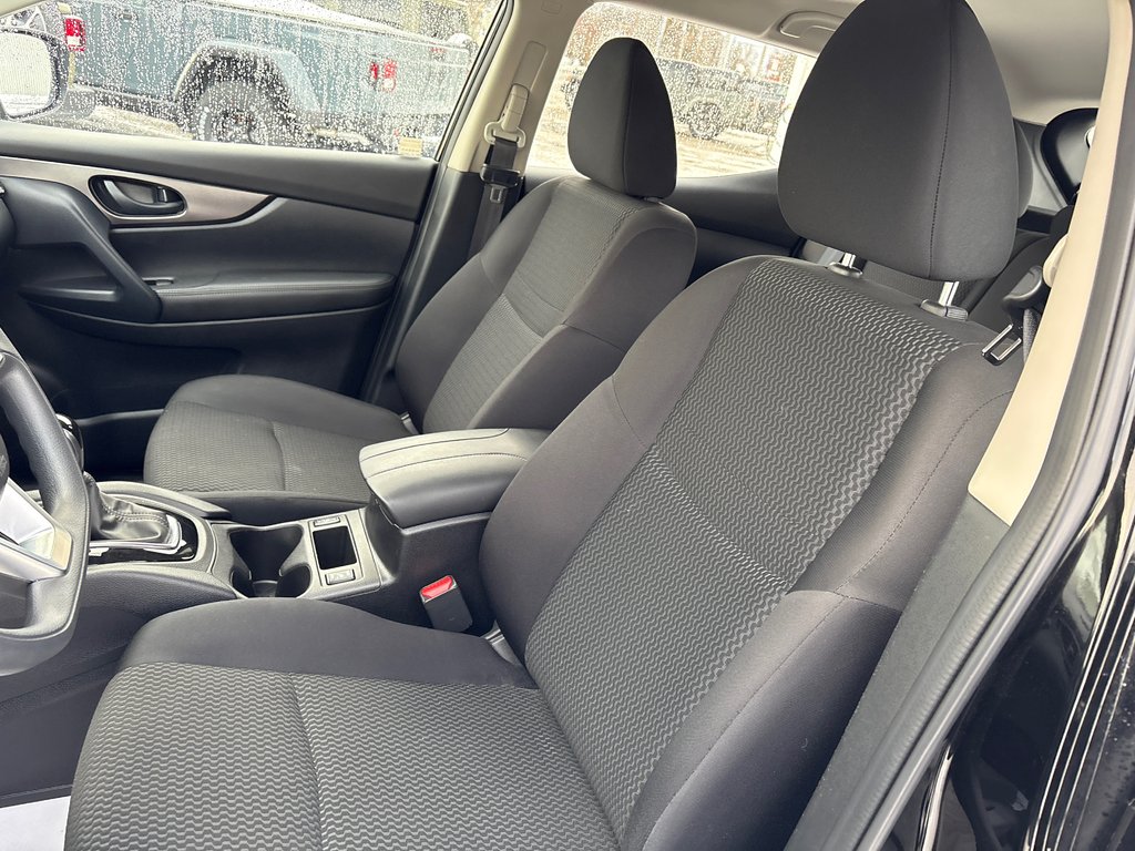 Nissan Qashqai S 2023 à Paspébiac, Québec - 11 - w1024h768px