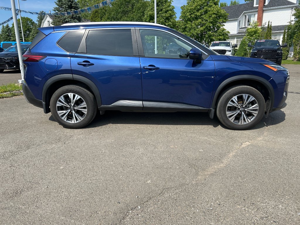 Nissan Rogue  2023 à Chandler, Québec - 3 - w1024h768px