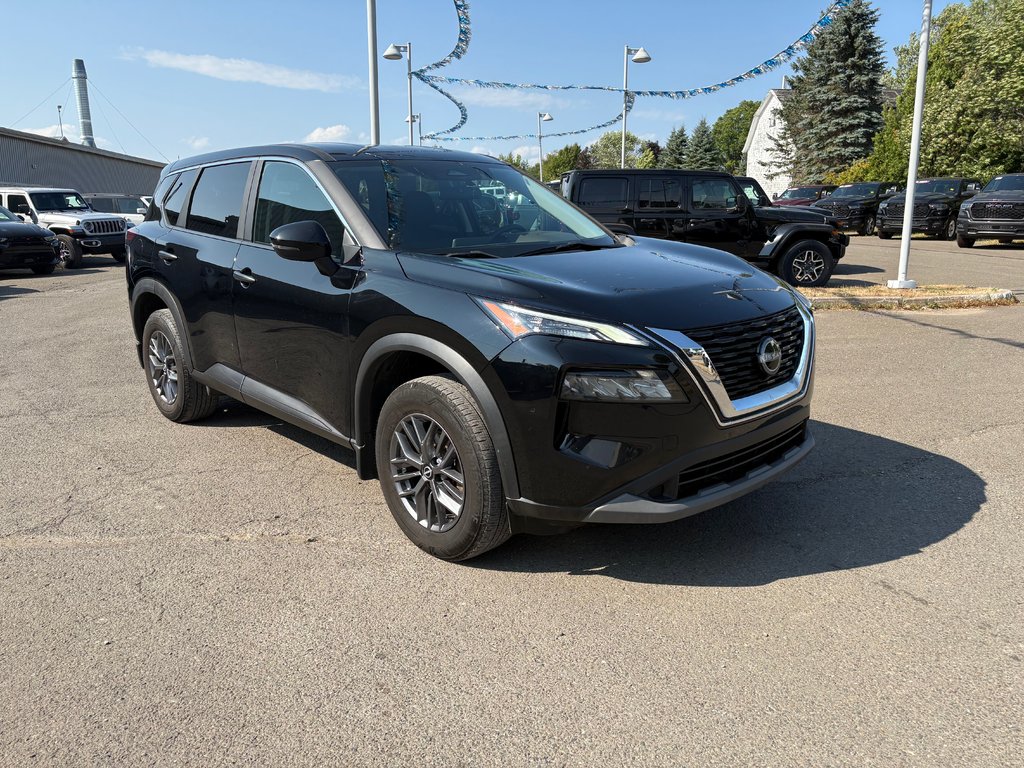 2023 Nissan Rogue S in Chandler, Quebec - 3 - w1024h768px