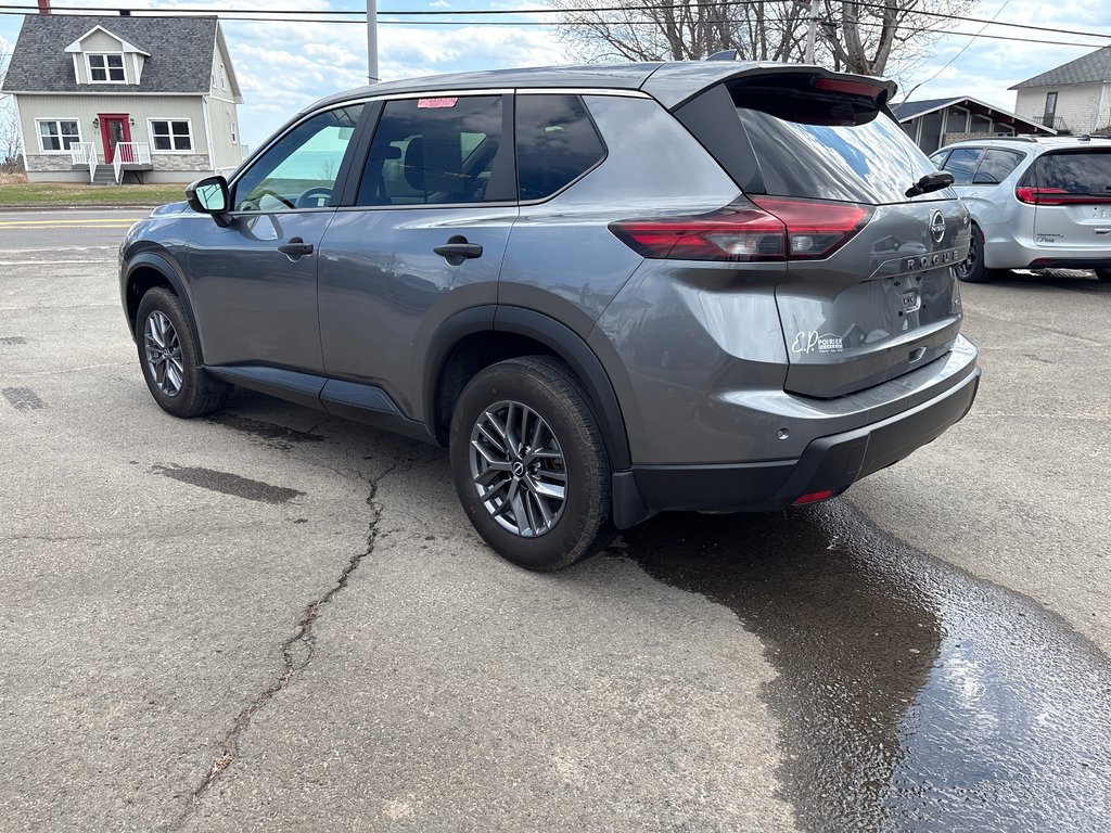2024 Nissan Rogue S in Paspébiac, Quebec - 7 - w1024h768px
