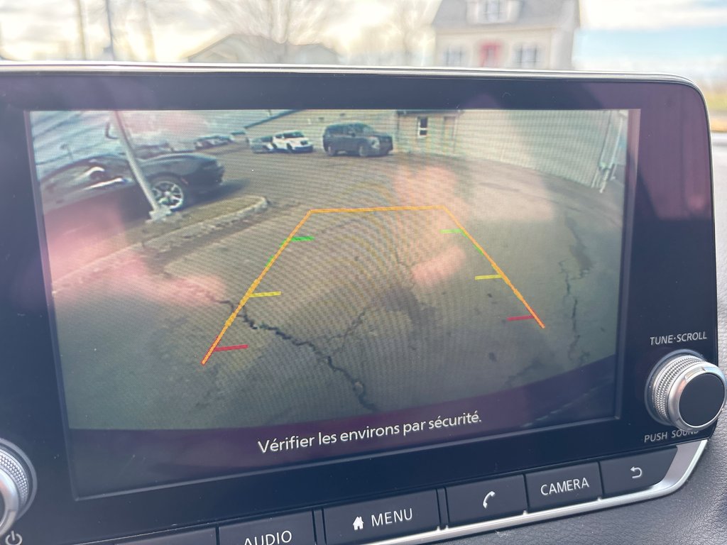 2023 Nissan Sentra SV in Paspébiac, Quebec - 15 - w1024h768px