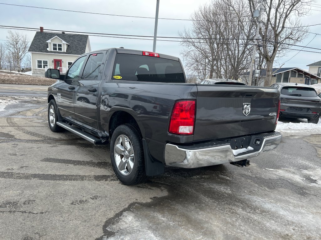 2021 Ram 1500 Classic Tradesman in Paspébiac, Quebec - 7 - w1024h768px