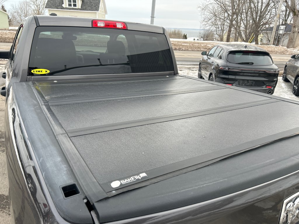 2021 Ram 1500 Classic Tradesman in Paspébiac, Quebec - 9 - w1024h768px