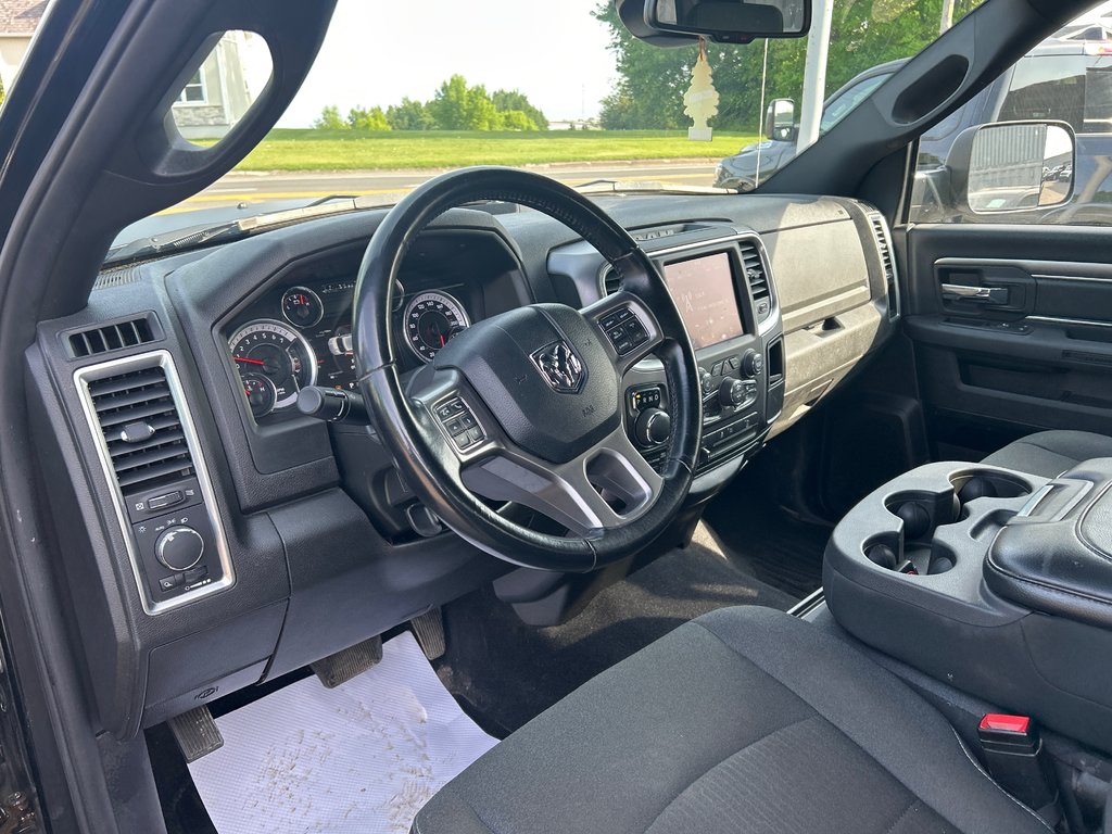 2021 Ram 1500 Classic Warlock in Chandler, Quebec - 10 - w1024h768px