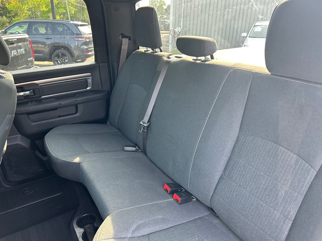 2021 Ram 1500 Classic Warlock in Chandler, Quebec - 9 - w1024h768px