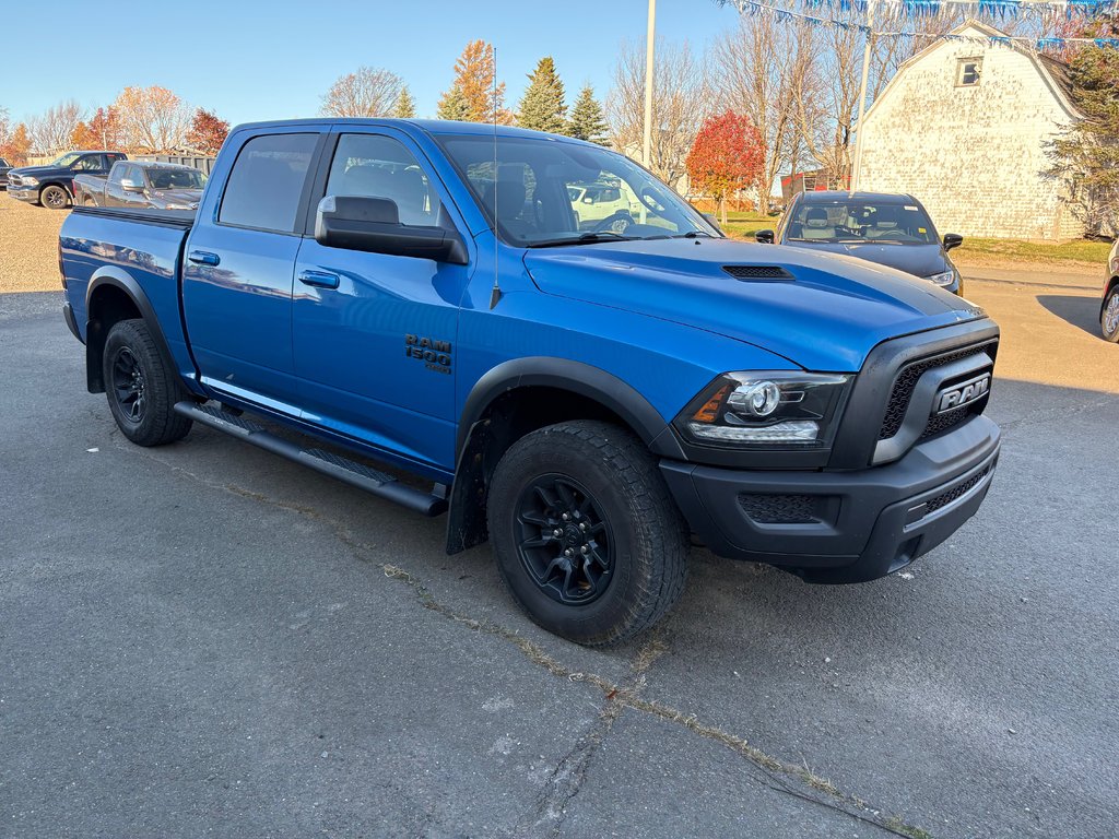 2021 Ram 1500 Classic Warlock in Paspébiac, Quebec - 3 - w1024h768px