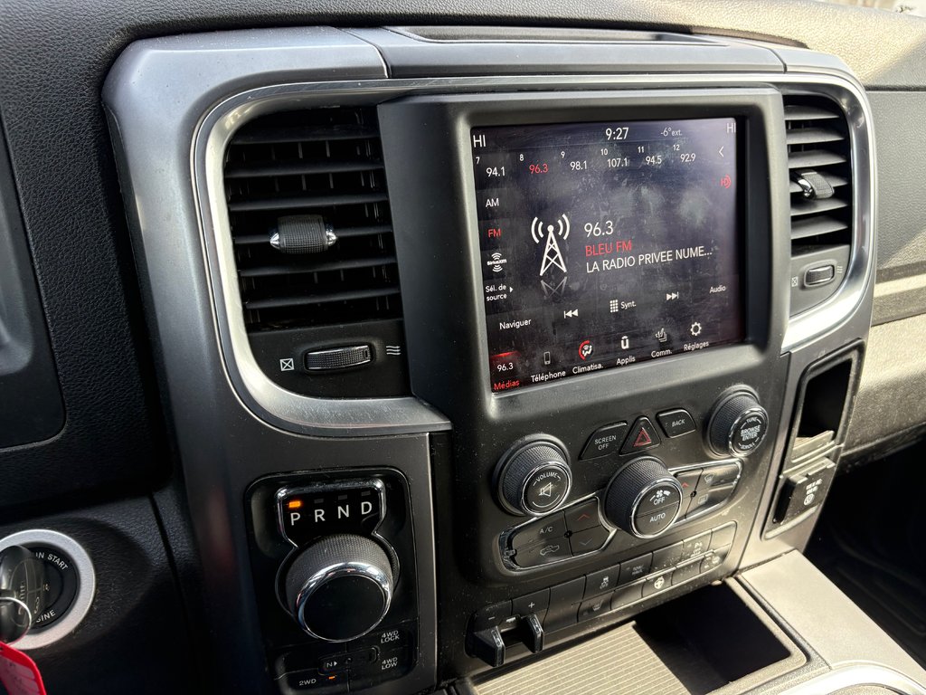 2021 Ram 1500 Classic Warlock in Paspébiac, Quebec - 14 - w1024h768px