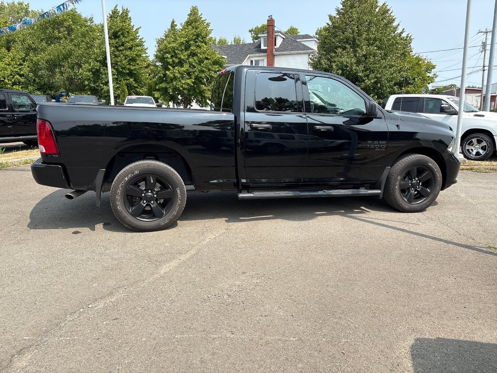 2022 Ram 1500 Classic Express in Chandler, Quebec - 4 - w1024h768px
