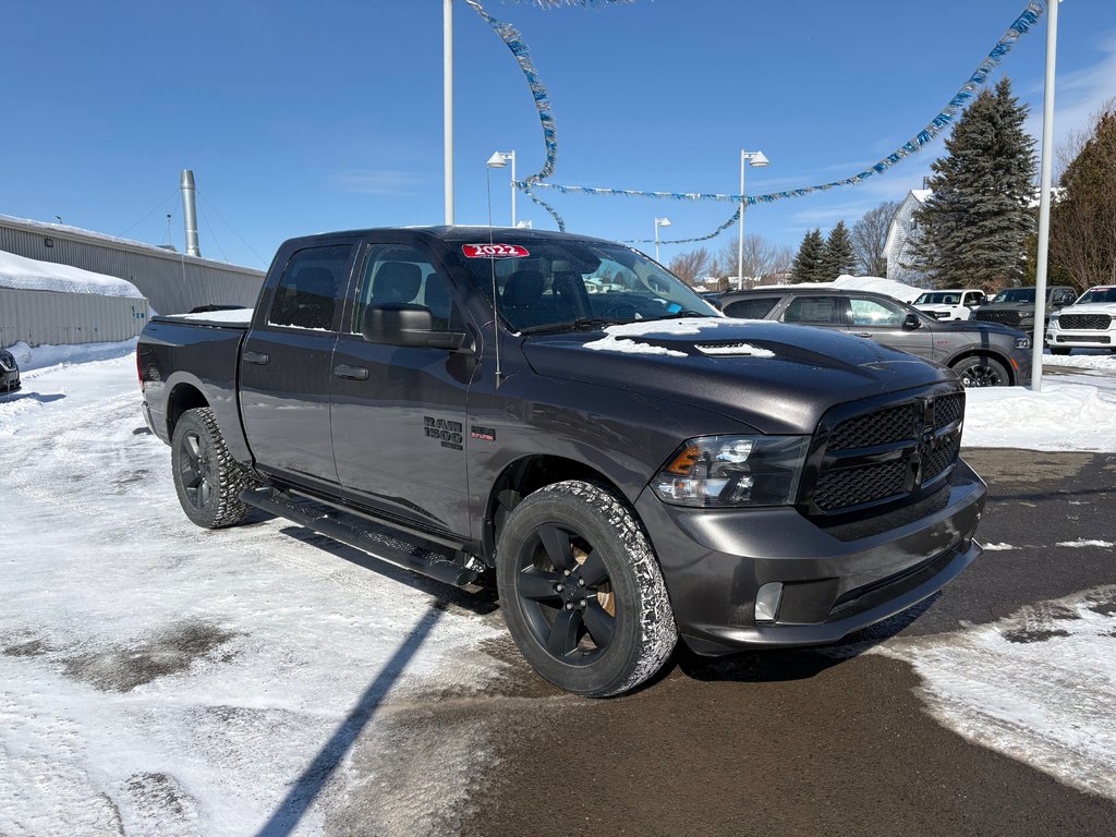 Ram 1500 Classic Express 2022 à Paspébiac, Québec - 3 - w1024h768px