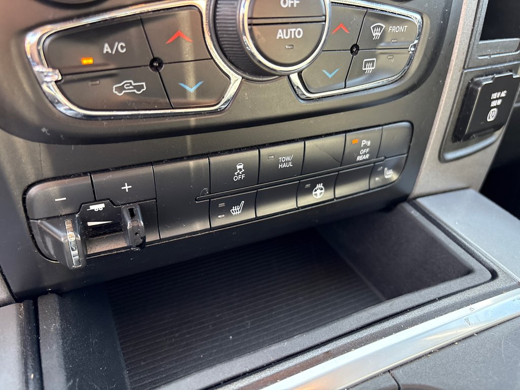 Ram 1500 Classic Express 2022 à Paspébiac, Québec - 17 - w1024h768px