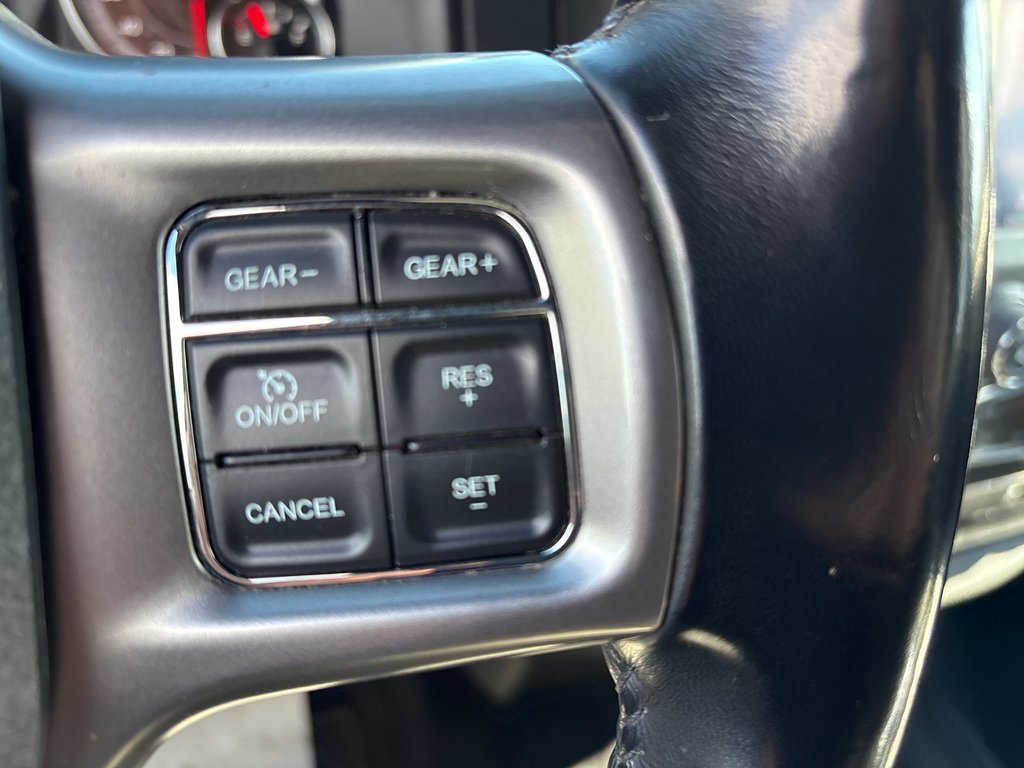 Ram 1500 Classic Warlock 2022 à Paspébiac, Québec - 15 - w1024h768px