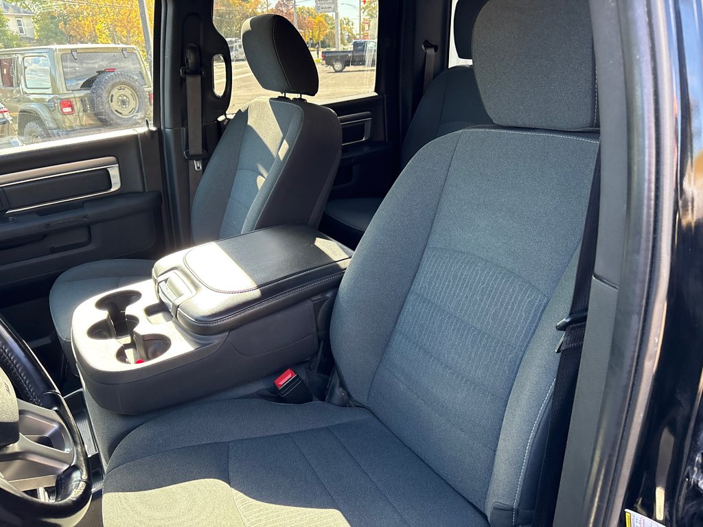 Ram 1500 Classic Warlock 2022 à Paspébiac, Québec - 11 - w1024h768px