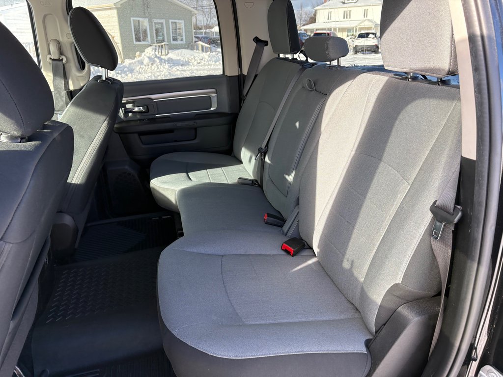 Ram 1500 Classic SLT 2022 à Paspébiac, Québec - 21 - w1024h768px