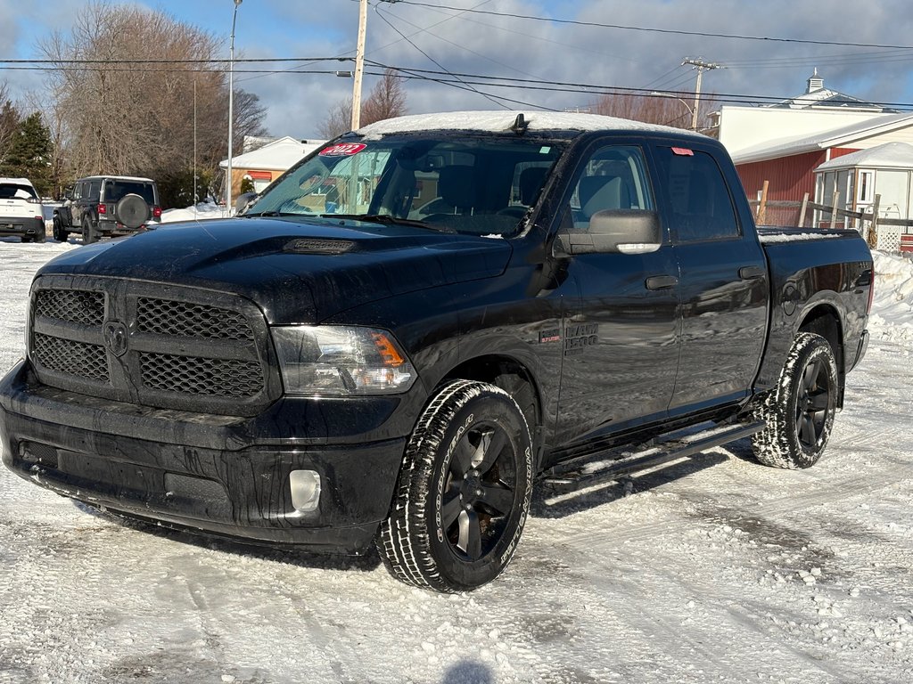 Ram 1500 Classic SLT 2022 à Paspébiac, Québec - 1 - w1024h768px