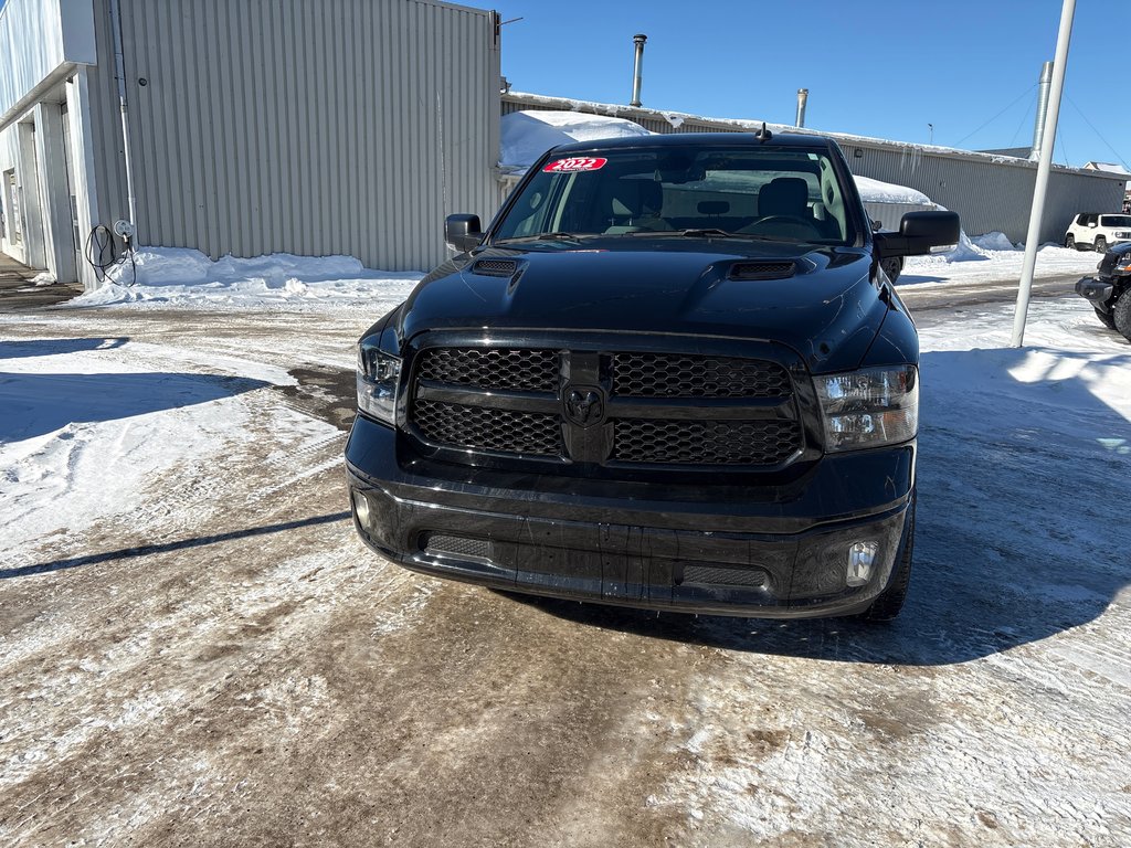 Ram 1500 Classic SLT 2022 à Paspébiac, Québec - 2 - w1024h768px